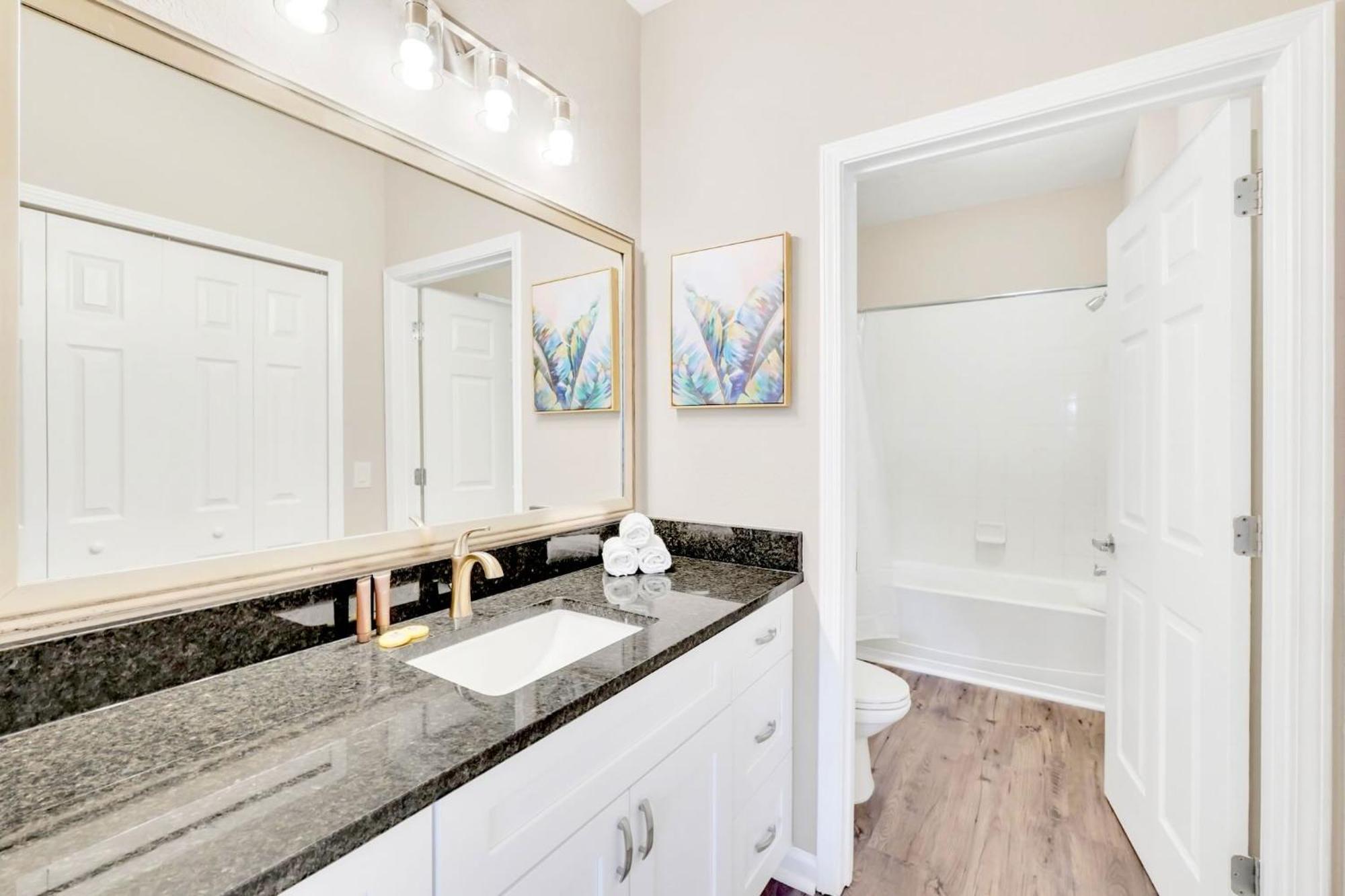 אורלנדו 2Br Condo With Pool & Hot Tub - Near Disney מראה חיצוני תמונה